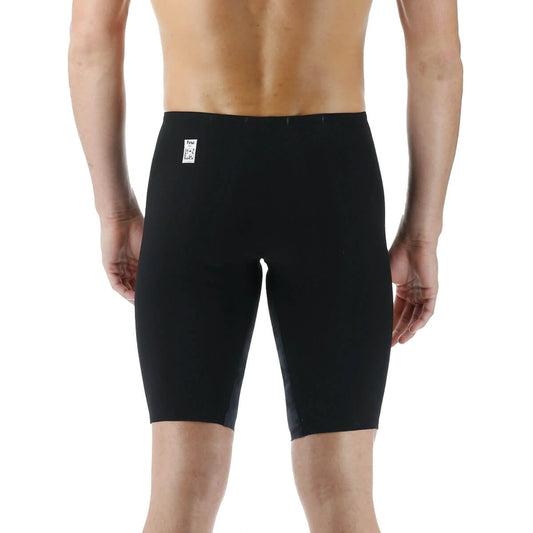 TYR The latest in men’s technical performance, Shockwave™